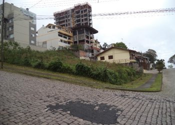 Terreno com 720m², no bairro Planalto em Caxias do Sul para Alugar