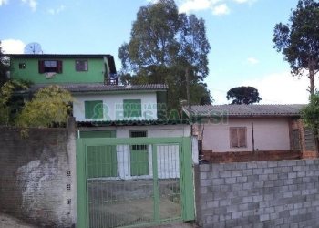Casa com 63m², 2 dormitórios, 1 vaga, no bairro Planalto em Caxias do Sul para Comprar