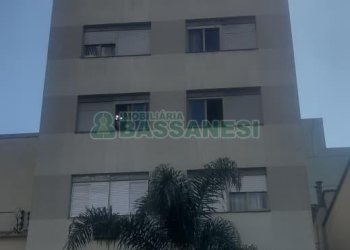 Apartamento com 63m², 2 dormitórios, no bairro Centro em Caxias do Sul para Comprar