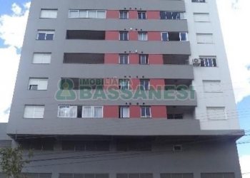 Apto Mobiliado com 75m², 2 dormitórios, 2 vagas, no bairro Cinqüentenário em Caxias do Sul para Comprar