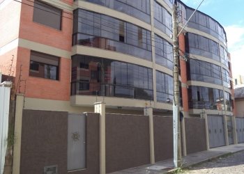 Apartamento com 80m², 2 dormitórios, 1 vaga, no bairro Pio X em Caxias do Sul para Comprar