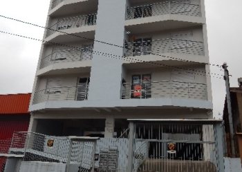 Apartamento com 84m², 2 dormitórios, 1 vaga, no bairro Santa Lúcia em Caxias do Sul para Comprar