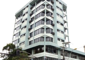 Sala com 58m², 1 vaga, no bairro Centro em Caxias do Sul para Comprar
