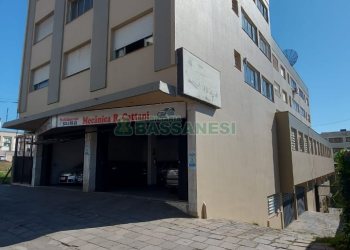 Loja Subsolo com 218m², no bairro São Pelegrino em Caxias do Sul para Alugar ou Comprar