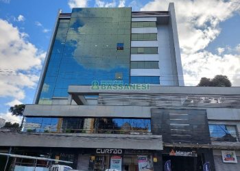 Sala com 80m², 1 vaga, no bairro São Pelegrino em Caxias do Sul para Alugar