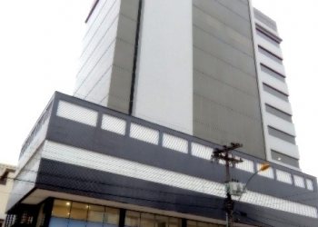 Sala com 52m², 1 vaga, no bairro Pio X em Caxias do Sul para Comprar