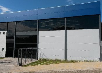 Pavilhão com 576m², no bairro Marechal Floriano em Caxias do Sul para Comprar