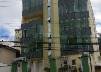 Apto Mobiliado com 85m², 2 dormitórios, 1 vaga, no bairro Panazzolo em Caxias do Sul para Alugar