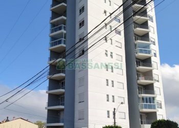 Apartamento com 82m², 2 dormitórios, 2 vagas, no bairro Desvio Rizzo em Caxias do Sul para Alugar