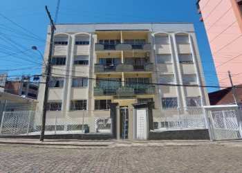Apartamento, 3 dormitórios, 2 vagas, no bairro Madureira em Caxias do Sul para Alugar