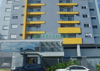 Apartamento com 54m², 2 dormitórios, 1 vaga, no bairro Petrópolis em Caxias do Sul para Alugar