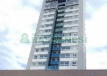 Apto Mobiliado com 42m², 1 dormitório, 1 vaga, no bairro Villagio Iguatemi em Caxias do Sul para Alugar