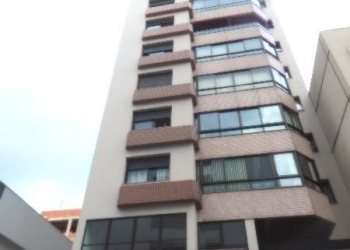 Apartamento com 126m², 3 dormitórios, 1 vaga, no bairro São Pelegrino em Caxias do Sul para Alugar