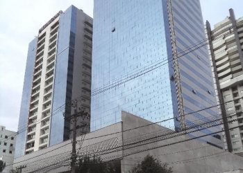 Sala com 33m², 1 vaga, no bairro Centro em Caxias do Sul para Alugar