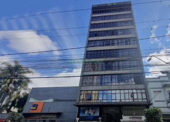 Sala com 50m², no bairro Centro em Caxias do Sul para Alugar
