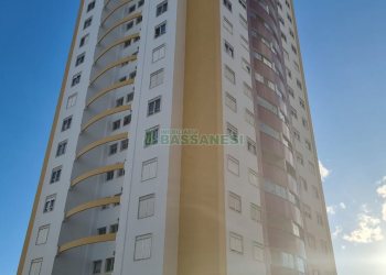 Apartamento com 94m², 3 dormitórios, 1 vaga, no bairro Rio Branco em Caxias do Sul para Comprar