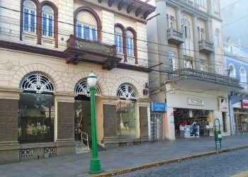 Loja com 200m², no bairro Centro em Caxias do Sul para Alugar