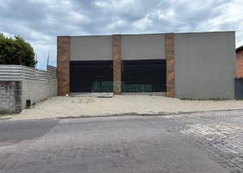 Loja com 140m², no bairro Sagrada Família em Caxias do Sul para Alugar