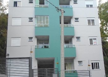 Apto Mobiliado com 63m², 2 dormitórios, 1 vaga, no bairro Colina Sorriso em Caxias do Sul para Comprar