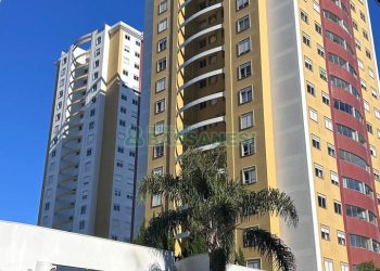 Apartamento com 94m², 3 dormitórios, 2 vagas, no bairro Rio Branco em Caxias do Sul para Comprar