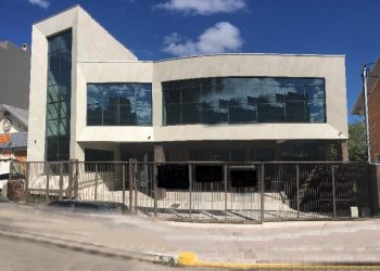 Loja com 527m², no bairro São Pelegrino em Caxias do Sul para Alugar