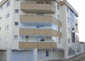 Apartamento com 52m², 1 dormitório, 1 vaga, no bairro Charqueadas em Caxias do Sul para Comprar