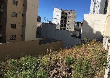 Terreno, no bairro Villagio Iguatemi em Caxias do Sul para Comprar