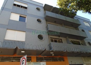 Apartamento com 99m², 3 dormitórios, 1 vaga, no bairro Pio X em Caxias do Sul para Comprar