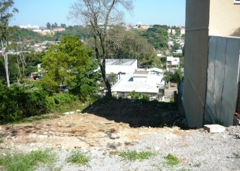 Terreno, no bairro Vila Verde em Caxias do Sul para Comprar