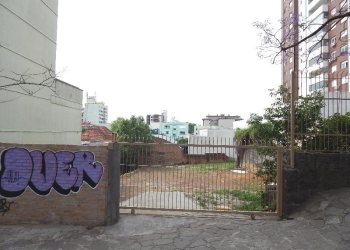 Terreno com 968m², no bairro São Pelegrino em Caxias do Sul para Alugar
