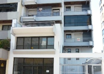 Loja com 570m², 1 vaga, no bairro Centro em Caxias do Sul para Comprar