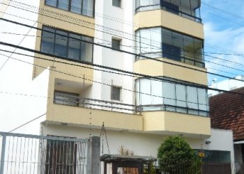 Apartamento com 98m², 2 dormitórios, 1 vaga, no bairro Pio X em Caxias do Sul para Comprar