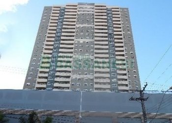 Apartamento com 72m², 2 dormitórios, 2 vagas, no bairro Madureira em Caxias do Sul para Alugar