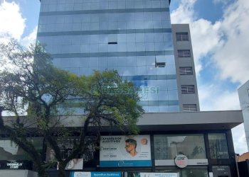 Sala com 48m², 1 vaga, no bairro Centro em Caxias do Sul para Alugar