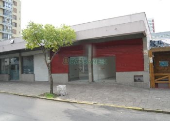 Loja com 60m², no bairro São Pelegrino em Caxias do Sul para Alugar