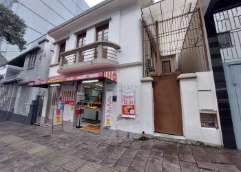Casa Comercial com 80m², no bairro Centro em Caxias do Sul para Alugar