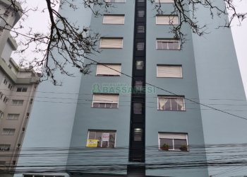 Apartamento com 58m², 2 dormitórios, no bairro Centro em Caxias do Sul para Comprar
