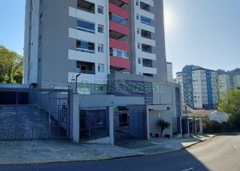 Apartamento com 65m², 2 dormitórios, 1 vaga, no bairro Lourdes em Caxias do Sul para Alugar