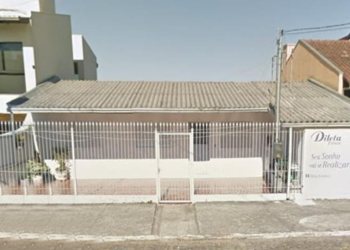 Casa com 192m², 3 dormitórios, 2 vagas, no bairro Fatima em Caxias do Sul para Comprar