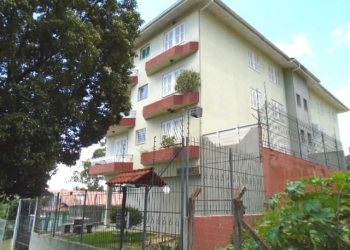 Apto Mobiliado com 140m², 3 dormitórios, 2 vagas, no bairro Sanvitto em Caxias do Sul para Alugar