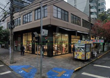 Loja com 160m², no bairro Centro em Caxias do Sul para Alugar