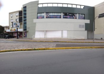 Loja com 1100m², no bairro Rio Branco em Caxias do Sul para Alugar