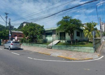 Casa com 126m², 3 dormitórios, 1 vaga, no bairro Sagrada Família em Caxias do Sul para Alugar