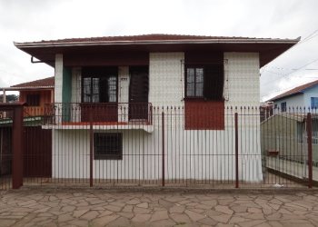 Casa com 210m², 4 dormitórios, 3 vagas, no bairro São José em Caxias do Sul para Comprar
