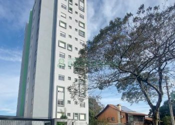 Apto Mobiliado com 34m², 1 dormitório, 1 vaga, no bairro Petrópolis em Caxias do Sul para Alugar