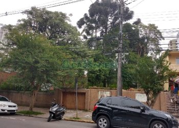 Terreno, no bairro Lourdes em Caxias do Sul para Comprar