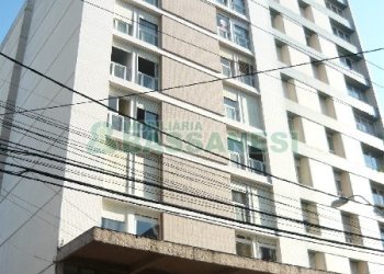 Sobreloja com 47m², no bairro Centro em Caxias do Sul para Alugar ou Comprar