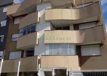 Apartamento com 76m², 2 dormitórios, 1 vaga, no bairro Colina Sorriso em Caxias do Sul para Comprar