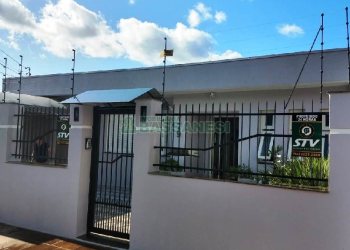 Casa com 400m², 3 dormitórios, 2 vagas, no bairro Sagrada Família em Caxias do Sul para Comprar