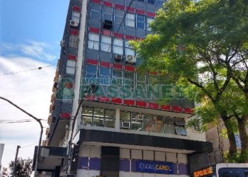 Sala com 57m², no bairro Centro em Caxias do Sul para Comprar